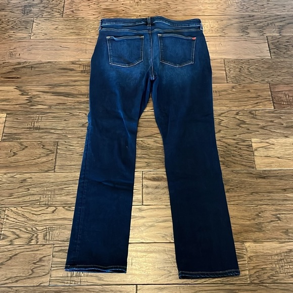 Spanx High Rise Straight Jeans Size 32 - Picture 2 of 16